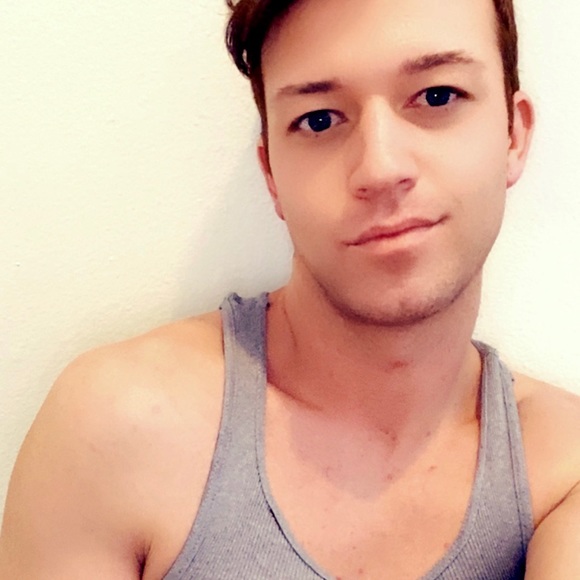 Meet your Posher, Kye - Picture 6 of 8